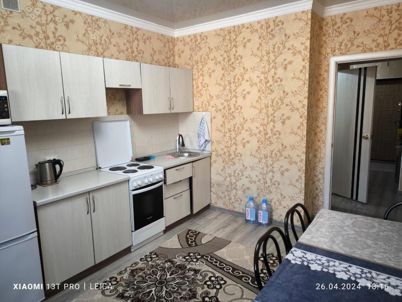 Уютная Квартира Комфорт Класса112 Astana Exteriör bild